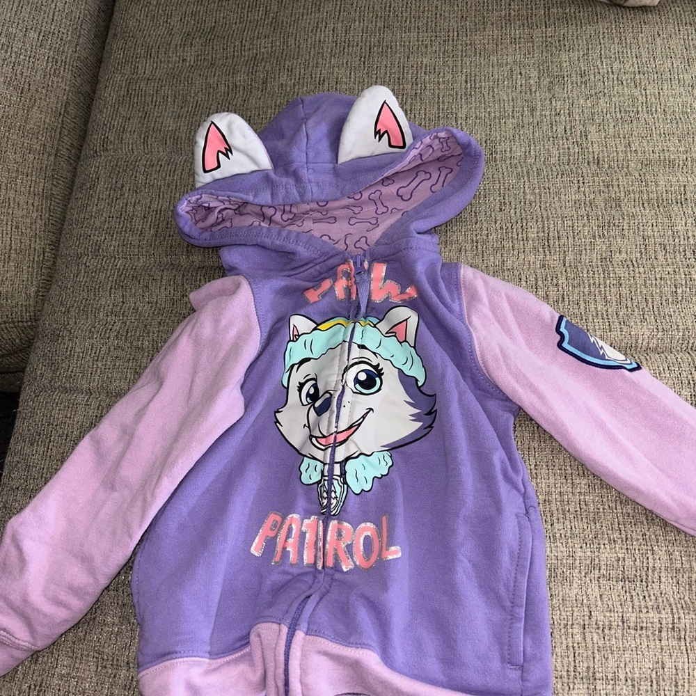 Lot of 6 zip up hoodies and vest for girls size 4 and 5 - Picture 12 of 13